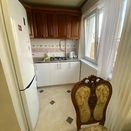 Ls * Budapest
